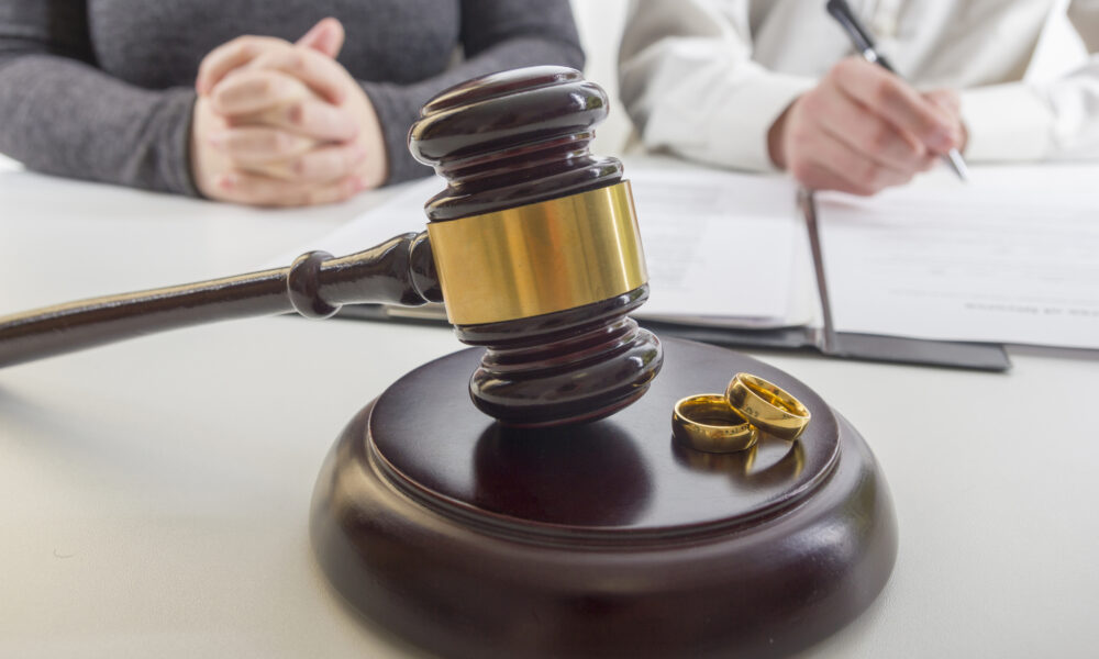 Cuplurile din România se despart. Câte divorțuri s-au înregistrat în primele șase luni ale anului