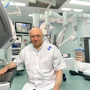 Top 100 Performeri în Sănătate. Omul care a introdus transplantul hepatic la nivel clinic