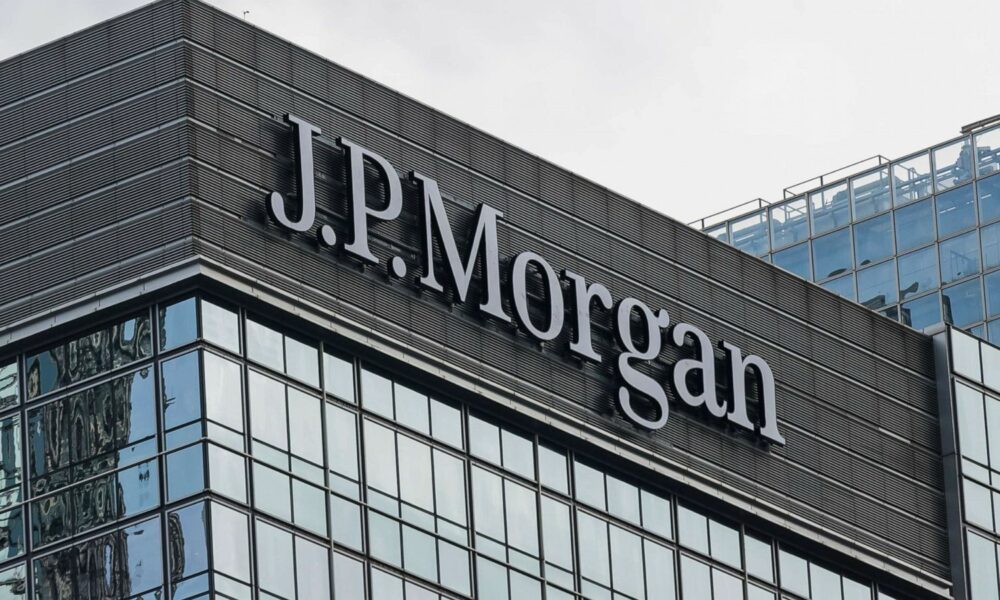 JP Morgan mai face un pas pe piața bancară din UE, extinde serviciile on-line Chase în Germania