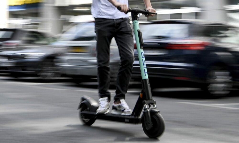 Proiect de lege: RCA la trotinete și biciclete electrice