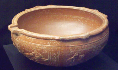 ceramica romanica, sursa foto: wikipedia.org