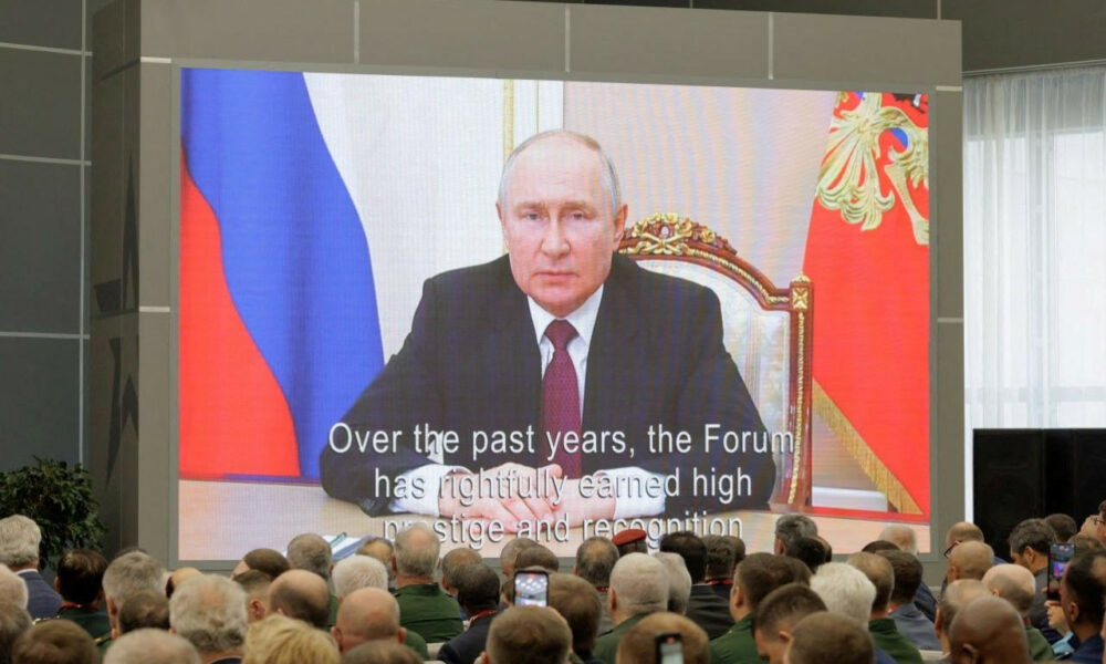Încă un „agent străin” desconspirat de Moscova. Ce riscă fostul consilier al președintelui Vladimir Putin