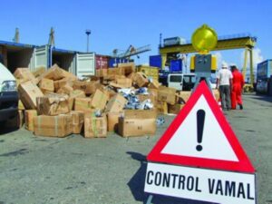 Bunuri contrafăcute în valoare de 10,8 milioane de lei, confiscate la vamă
