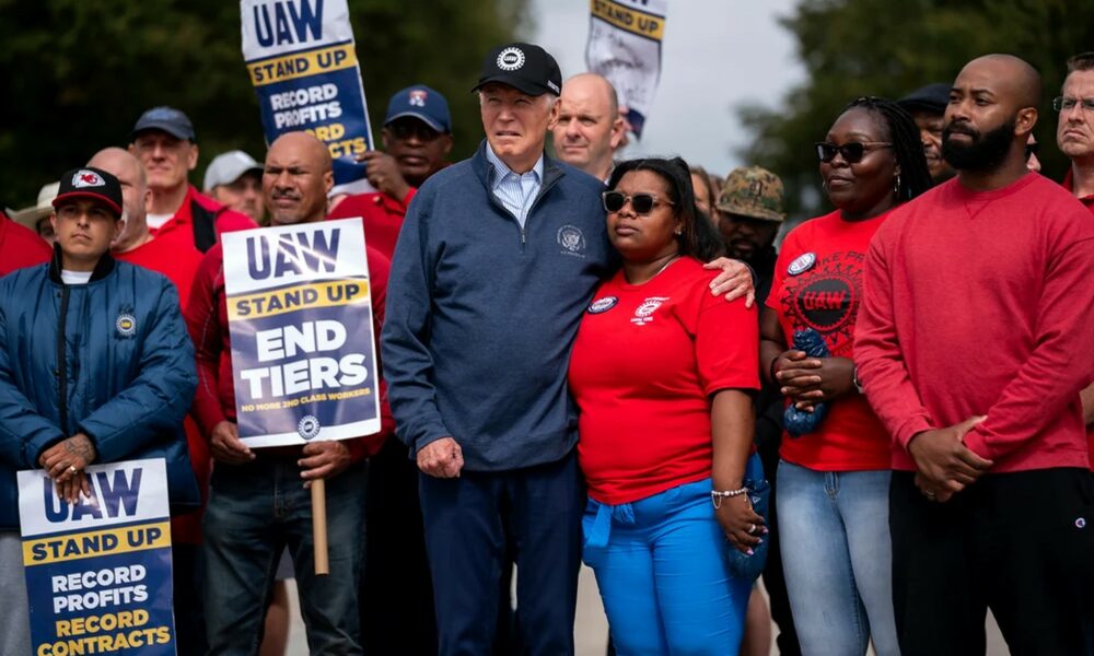 Joe Biden participă la grevă. Președintele SUA s-a alăturat protestelor din industria auto