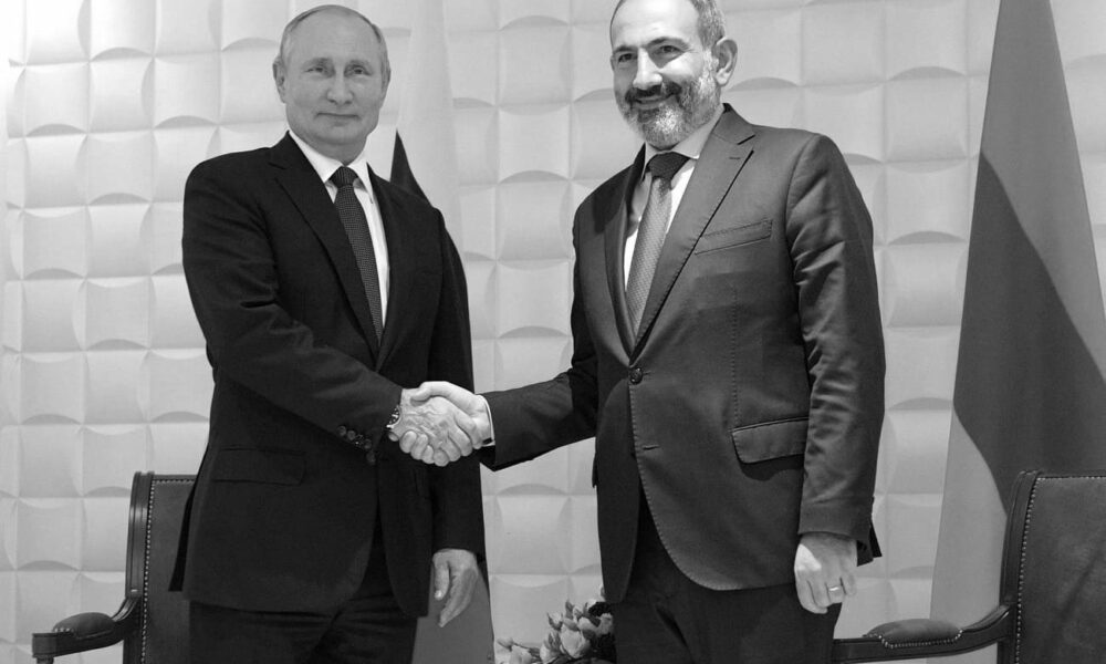 Lepădarea de Rusia! Premierul Armeniei este complet dezamăgit