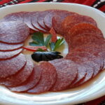 salam de sibiu (sursă foto: restaurantgrandplazasb.ro)