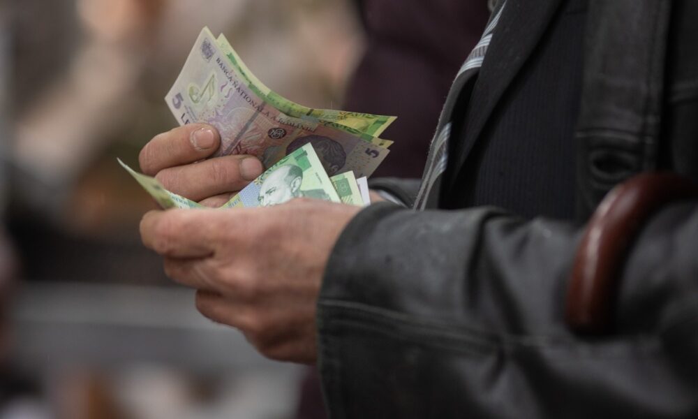 Statistica zilei. Cheltuielile medii ale unei gospodării s-au ridicat în 2023 la peste 6.200 de lei