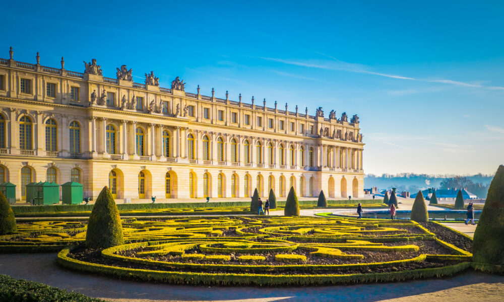 Palatul Versailles, pericol de atentat cu bombă! Turiștii au fost evacuați