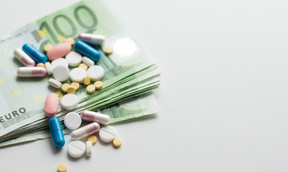 S-au găsit bani pentru medicamente! Guvernul apelează la Fondul de Rezerve