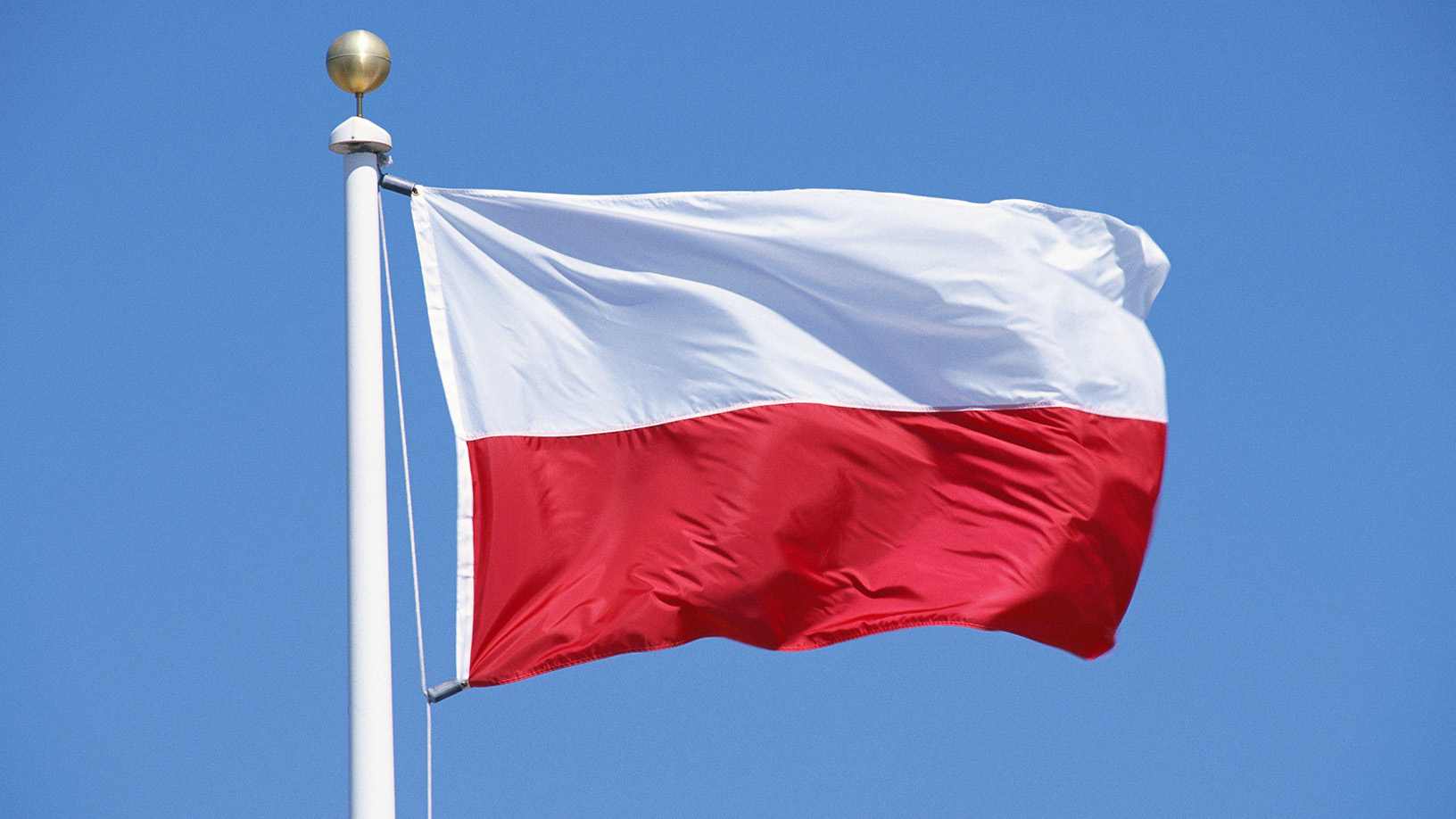 Salariile din Polonia au crescut cu 6%. Inflația s-a redus cu 2,8%
