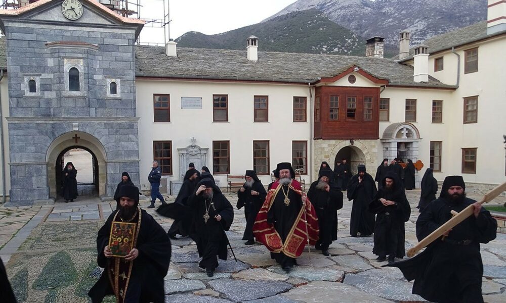 Câte 2 milioane de euro anual pentru Mitropolia Basarabiei și Schitul „Prodromu” de la Muntele Athos