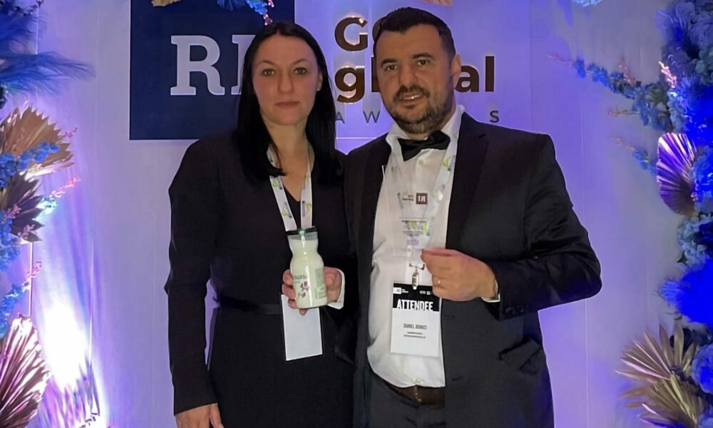 Un producător român de lapte, premiat în SUA! Cum se remarcă brandul Artesana