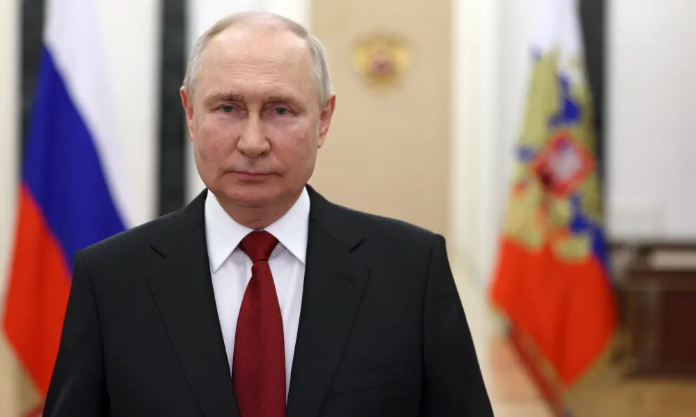 Putin afirmă că Rusia este pregătită să discute despre Ucraina