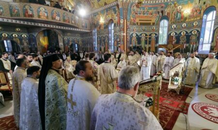 Tot mai mulți preoți din Republica Moldova trec la Biserica Ortodoxă Română