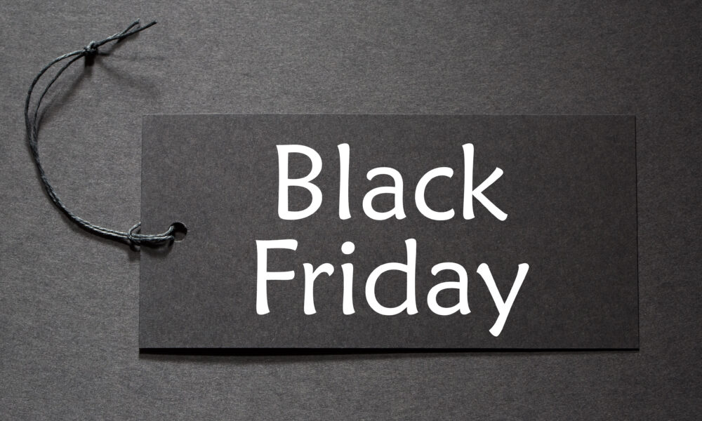 Vânzări record de Black Friday. S-a înregistrat o creștere de 57%