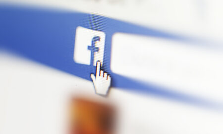 facebook (sursă foto: dreamstime)