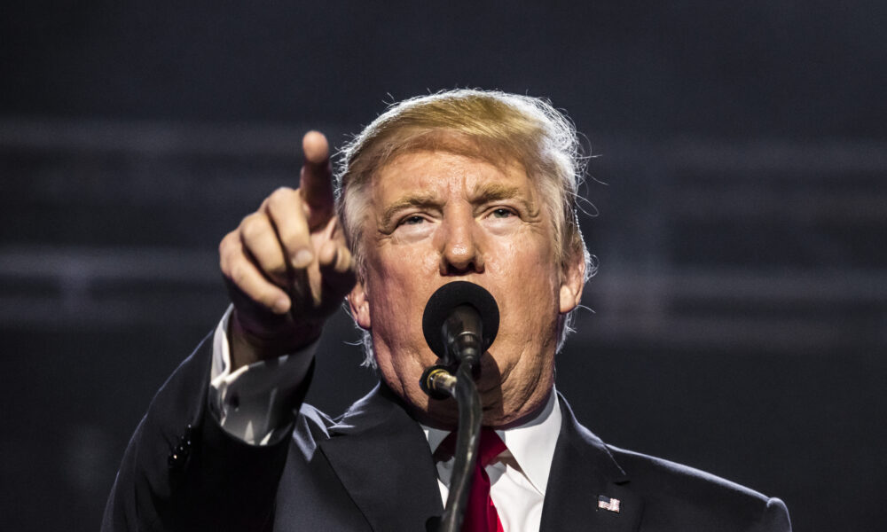 Trump dă peste cap industria auto. Furnizorii iau în calcul mutarea producției în SUA