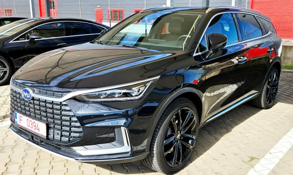 Tesla ar putea fi detronată. Locul 1, ocupat de chinezii de la BYD