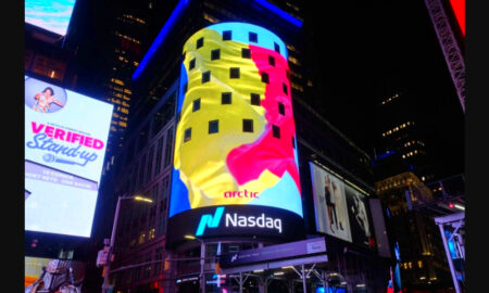 Times Square steag Sursă foto: Revista Biz
