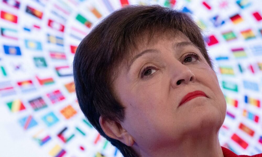 Avertisment din partea FMI: IA ar ajunge să afecteze negativ 60% din locurile de muncă