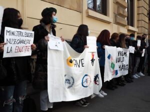elevi protest (sursă foto: spotmedia.ro)