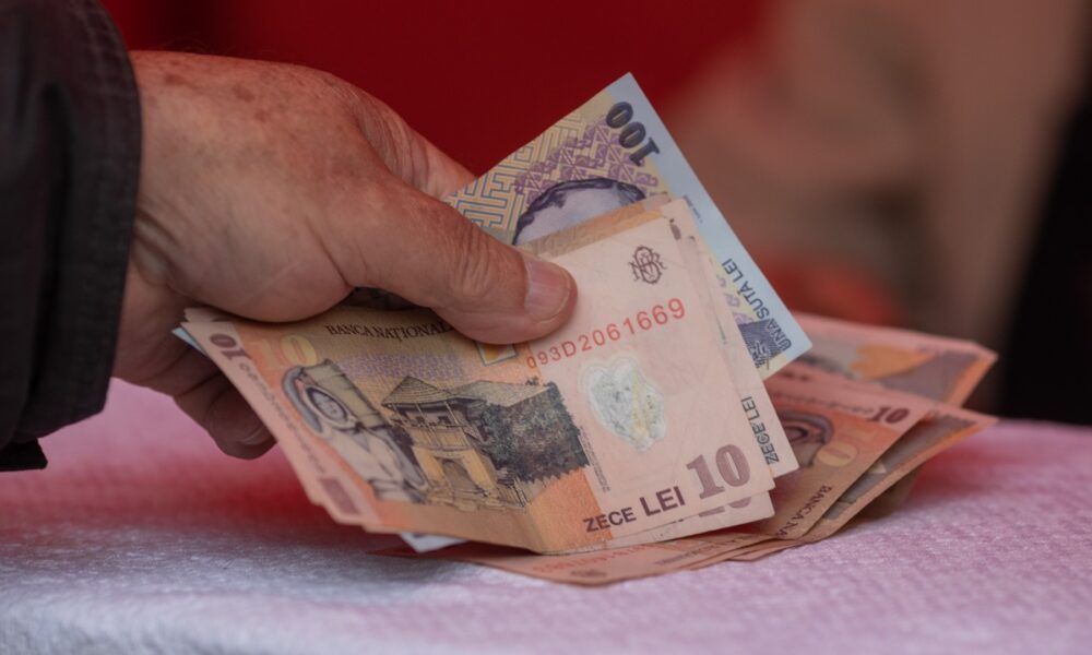 Peste un milion de români nu vor avea pensii mărite. Ce spune șeful Casei Naționale de Pensii