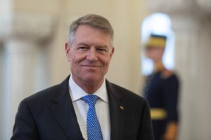 Zbor direct către Paris. Iohannis va participa luni la o reuniune de lucru (sursă foto: G4MEdia)