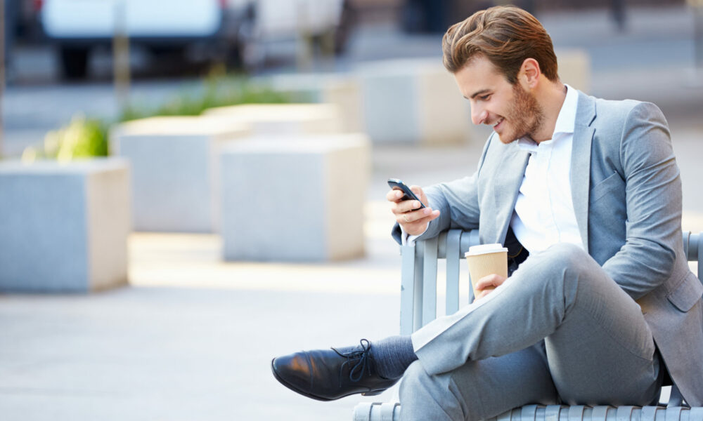 Fără taxe de roaming! Uniunea Europeană a hotărât data de încetare a tarifelor
