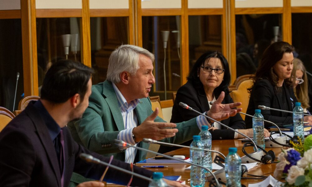 FISC versus Cetățean. O dezbatere mare cât un semnal de alarmă la Palatul Parlamentului
