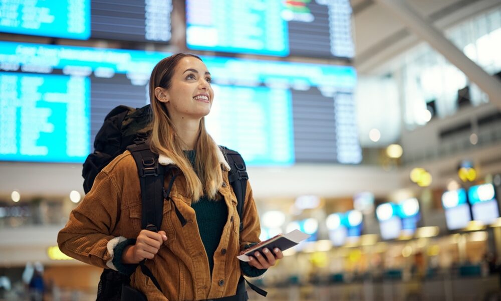 Vești bune pentru cei care vor să plece în vacanță. Biletele de avion pornesc de la 23 de euro
