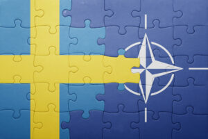 Suedia a devenit oficial membru NATO