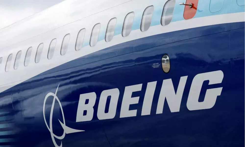 „Demisia pe masă”. Schimbări la nivelul conducerii companiei Boeing