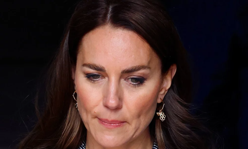Kate Middleton a anunțat că are cancer!