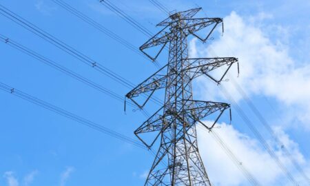 Planurile UE suprasolicită rețelele electrice. Olandezii revin pe combustibili fosili