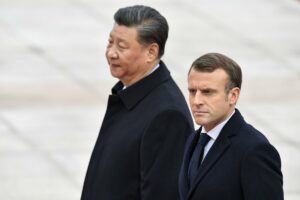 emmanuel macron xi jinping (sursă foto: Newsweek)