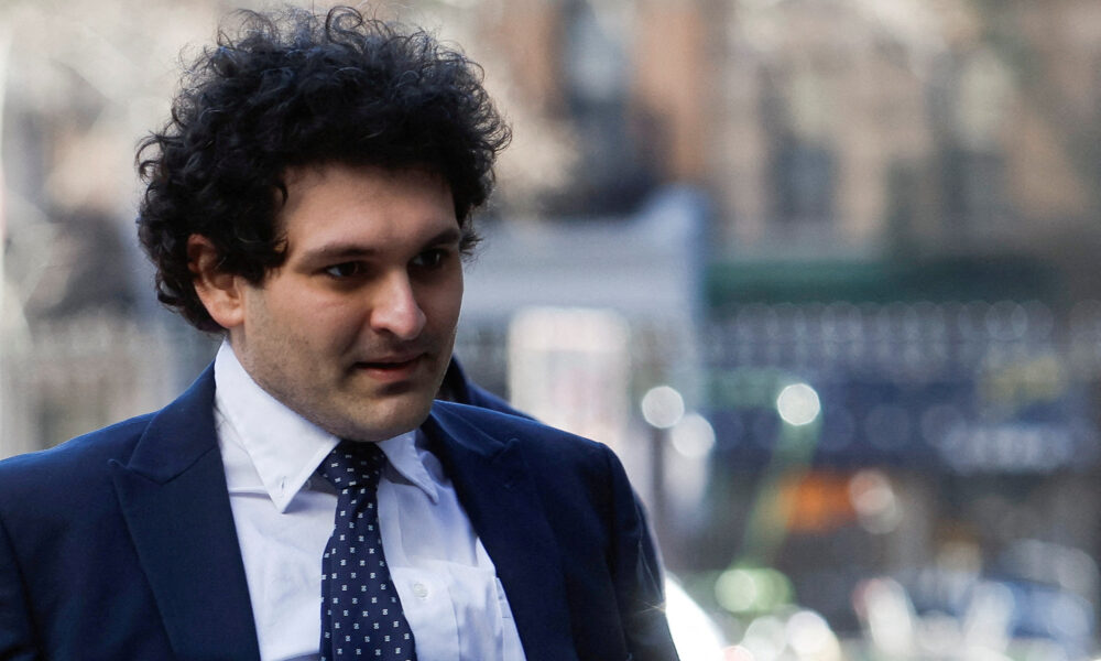 Fondatorul FTX a condamnat la 25 de ani de închisoare. Una dintre cele mai mari fraude cu criptomonede