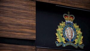 Anunț îngrijorător din Canada. Poliția regală din Canada avertizează o viitoare revoltă a populației.