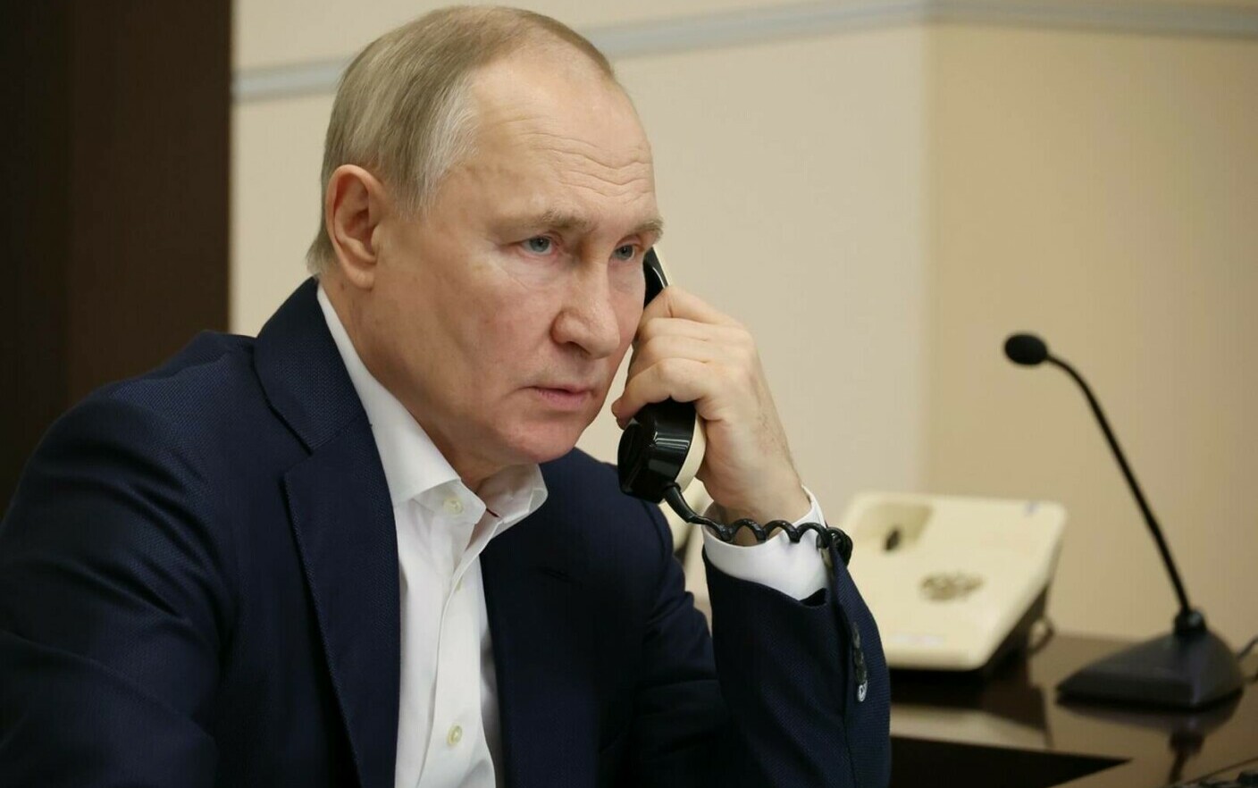 Putin știa despre atacul terorist. Peskov: „Încă din primele minute, președintele a fost informat”
