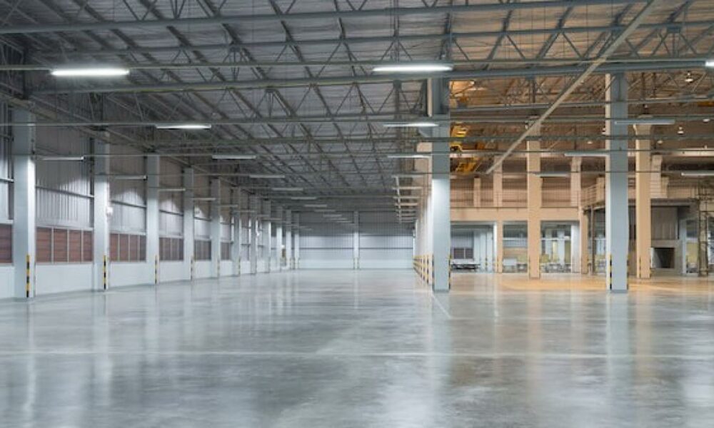Nivel record, dar și minus istoric! Colliers publică datele despre leasingul industrial si logistic