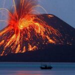 eruptie vulcan indonezia