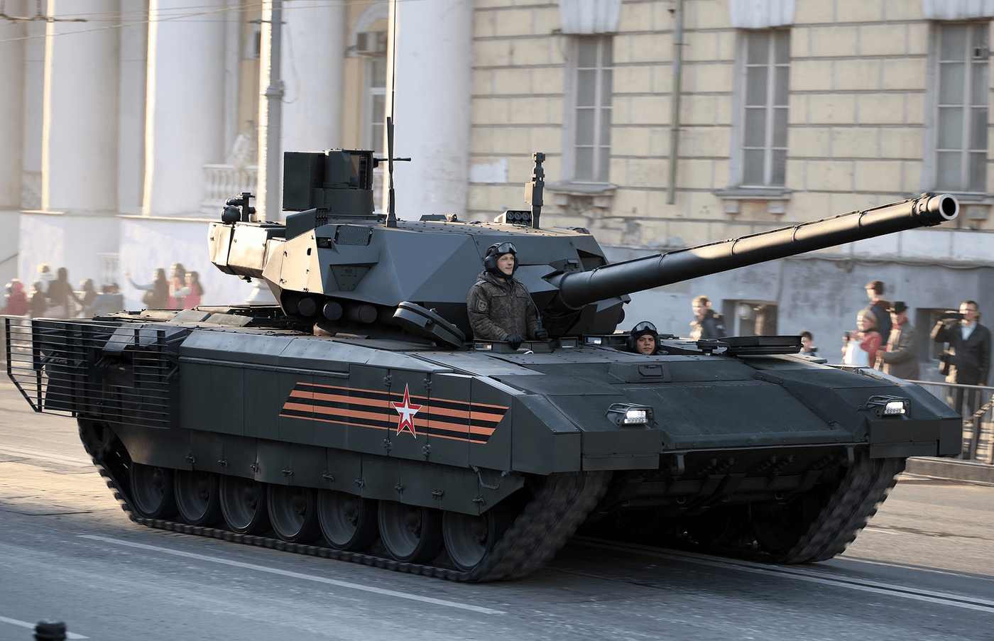 Le Point: De ce Rusia nu foloseşte tancul T-14 Armata