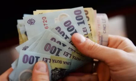 Cine sunt beneficiarii care primesc 2000 de lei de la stat! Guvernul oferă ajutoare sociale