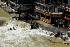 inundatii china