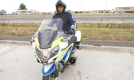 Poliţiştii pe motociclete încep patrularea pe străzile din Bucureşti