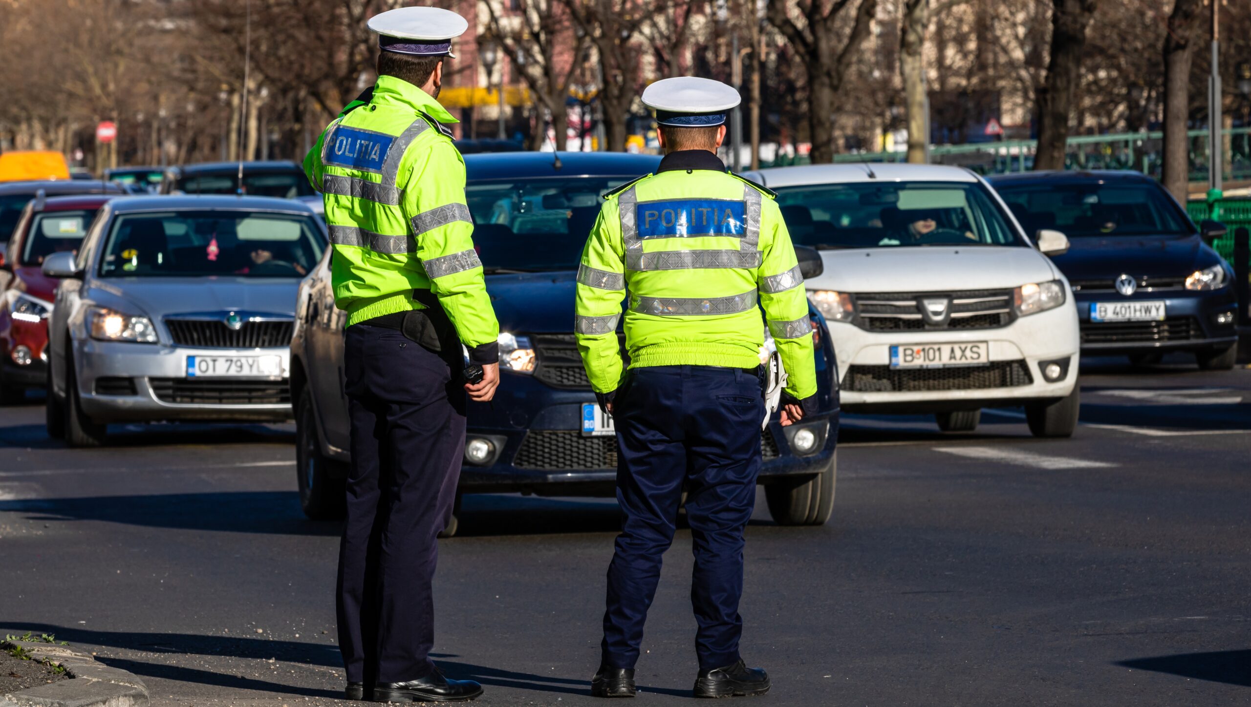Mai mulți pietoni în România. Peste 1.100 de șoferi au rămas fără permis