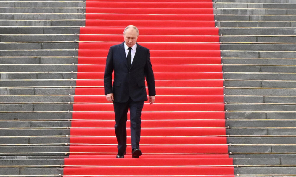 Putin schimbă regulile strategiei nucleare. Liderul de la Kremlin avertizează SUA