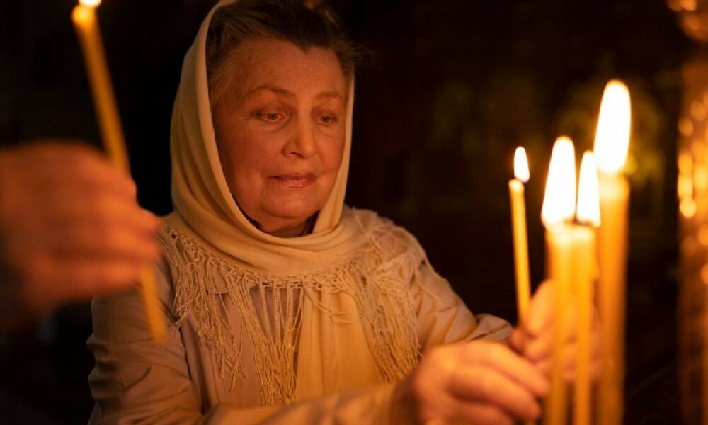 Tradiții în Sâmbăta Mare. Obiceiurile pe care credincioșii le respectă în fiecare an