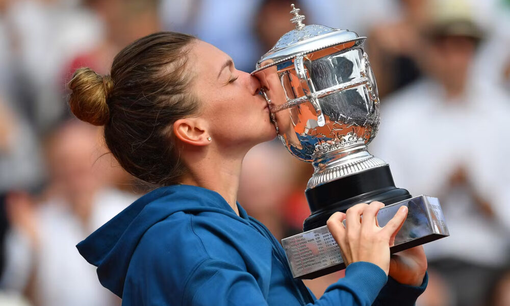 Azi, în istorie, 9 iunie: Simona Halep a câştigat trofeul de la Roland Garros