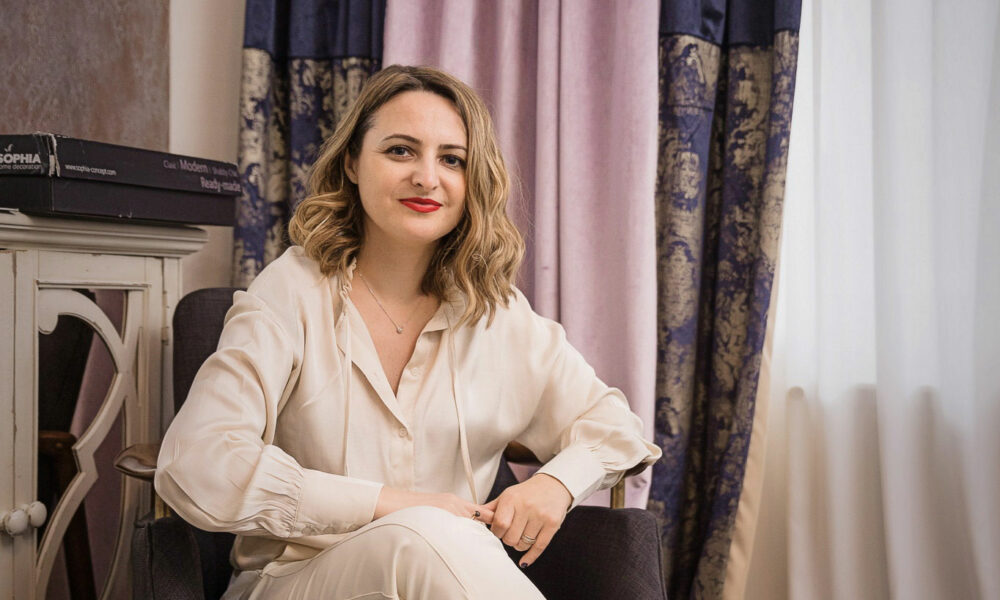Sophia intră pe piața din Spania. Dezvoltarea brandului „Sophia în franciză” este susținută de Confident Agency