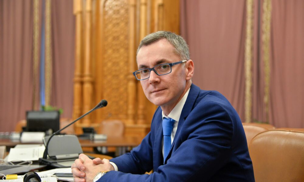 Stelian Ion și garsoniera care i-a adus faima. Locuința a fost vândută la un preț fabulos